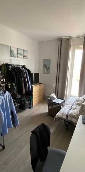 Location Appartement 1 pièce 15m² LYON 7ème - Photo 1
