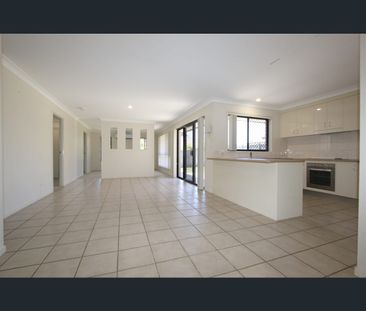 29 O'Dea Crescent, Goodna, Qld 4300 - Photo 5