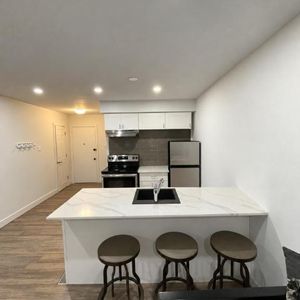 1 CH - 1 SDB - Montréal - $1,549 /mo - Photo 2