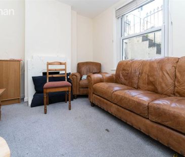 6 bedroom terraced house to rent - Photo 1