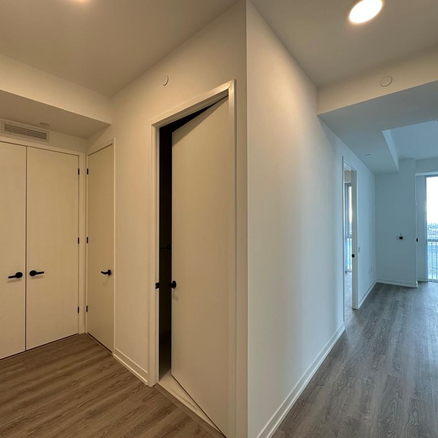 For Lease - 8 Interchange Way Unit# 1612, Vaughan, Ontario - Photo 1