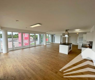 Großzügige 2 Zimmer-Neubauwohnung mit großer Terrasse & Küche! - Foto 1