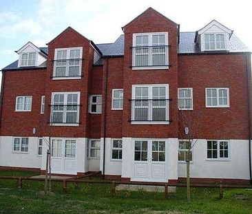 Waterloo Court, S45 - Photo 2