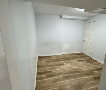 For Lease - 28 Bramhall Court Unit# Basement, Brampton, Ontario - Photo 4