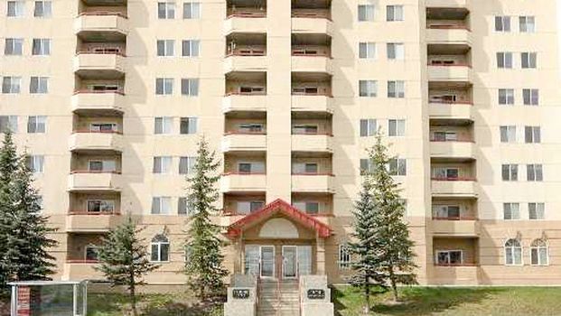 2 Bedroom Condo For Rent In University Heights - Photo 1