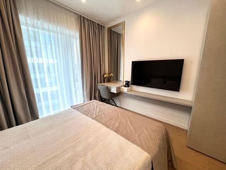 De Închiriat 2 Camere | Aviației Tower | Parcare Inclusă - Fotografie 3