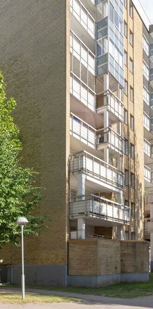 Bennets väg 9A, Törnrosen - Foto 1