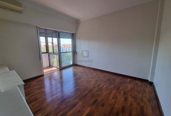 Apartamento T3 em Lisboa