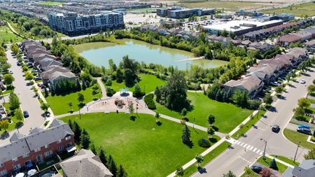 For Lease - 940 Dice ( Upper Level ) Way, Milton, Ontario - Photo 2