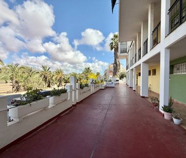 GROUND FLOOR 1 BEDROOM IN TORREVIEJA - Photo 5