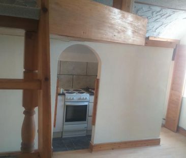 Studio to rent - Photo 5