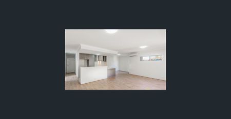 GREAT LOCATION EASY CARE GREAT FAMILY HOME - Photo 3