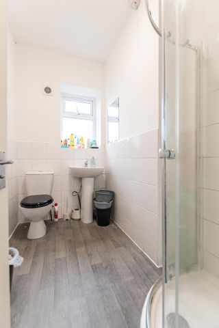 1 bedroom house of multiple occupation to rent - Photo 5