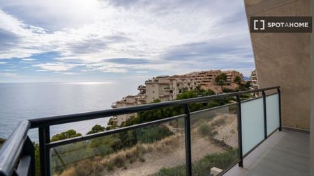 3 room luxury Flat for rent in Calpe, Spain - Photo 3