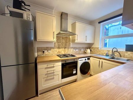 Marmion Road, Southsea - Photo 3