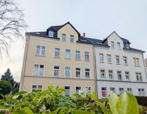 ++ charmante 2-Raum Wohnung mit Einbauküche & Stellplatz - gute Anbindung in die Innenstadt ++ - Photo 1