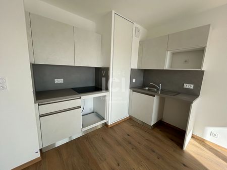 Location Appartement 2 pièces 41m² - Photo 4