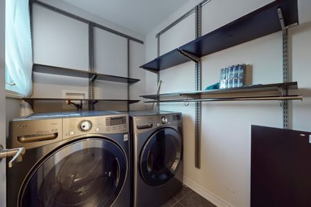 For Lease - 389 Gosford Crescent, Milton, Ontario - Photo 3