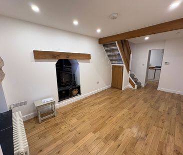 Evers Cottage, Saves Lane, Askam-in-furness, LA16 7EB - Photo 2