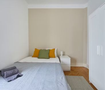 Rua Chaby Pinheiro, Lisbon, Lisbon 1000-078 - Photo 3