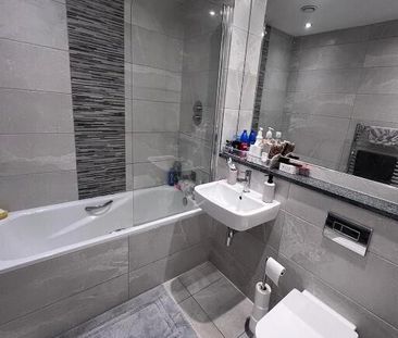 21 The Gallery, Dublin Road, Belfast, BT2 7HG - Photo 2