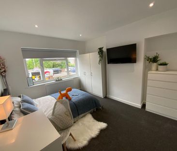 1 bedroom in a house share to rent - Photo 4
