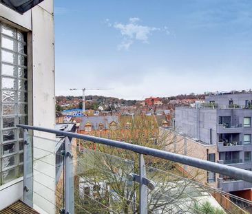 2 bedroom apartment to rent - Photo 3