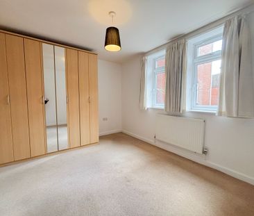 2 bed apartment to rent in The Blundells, Goodway House The Blundel... - Photo 2