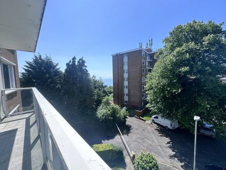 Brynfield Court, SWANSEA, SA3 - Photo 2