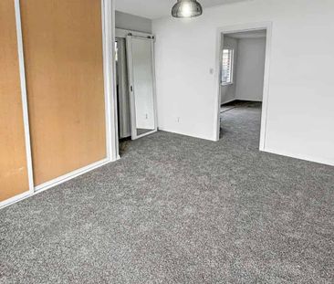 22 Vancouver Crescent, Wainoni - Photo 5