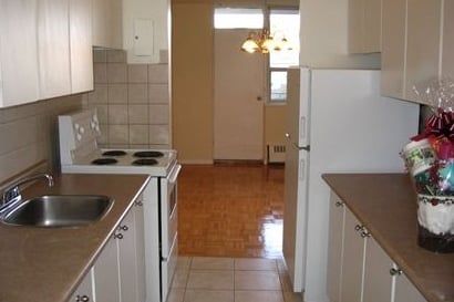 Humberwood Place - Photo 2