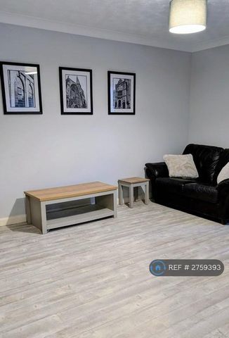 1 bedroom flat to rent - Photo 2