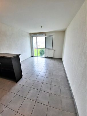 Location Appartement 1 pièce 26m² LAUNAGUET 31140 - Photo 1
