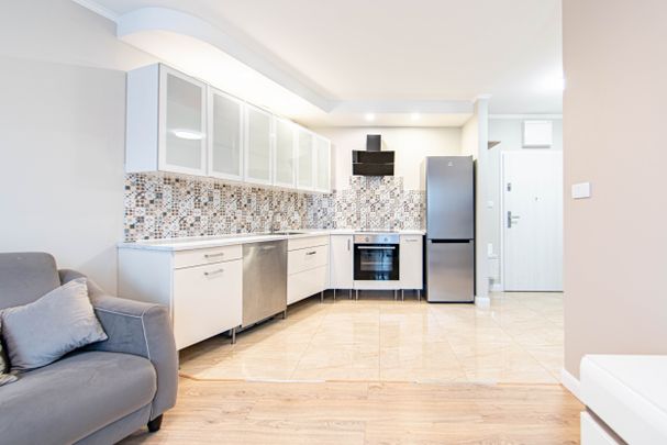 2 pok I Rondo Matecznego I Podskale I parking - Zdjęcie 1