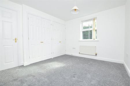 42, Meadow Side Road, East Ardsley, Wakefield, West Yorkshire, WF3 2LZ - Photo 3