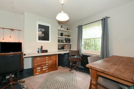 Lausanne Road, London, SE15 - Photo 4