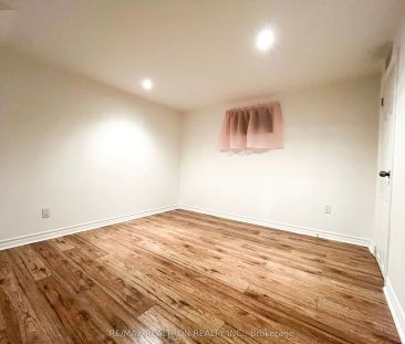 54 Rockport Crescent #bsmt - Photo 1