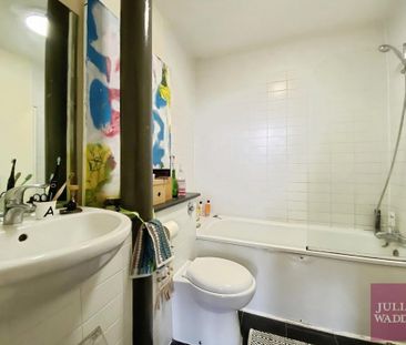 1 bedroom flat to rent - Photo 6