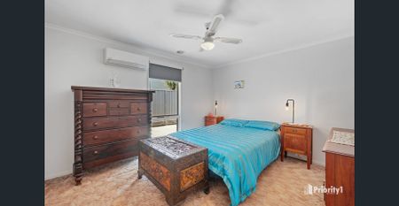 Comfortable Family Living in a Convenient Location - Photo 5