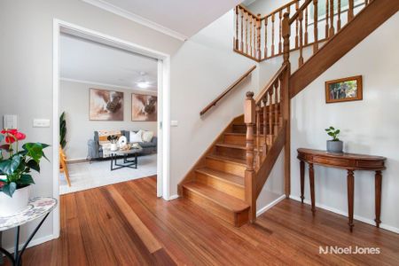 29 Crossman Drive, CROYDON HILLS - Photo 2