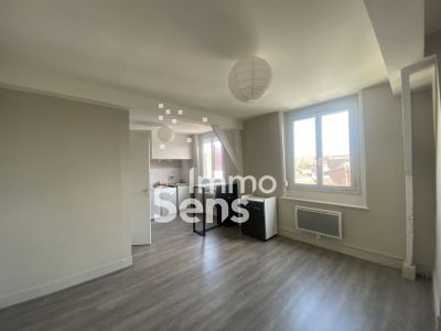 Location appartement - Lille - Photo 3