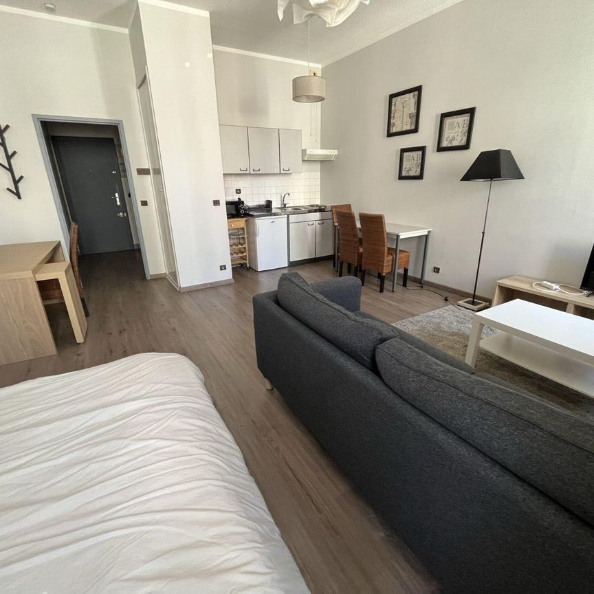 Location Appartement 1 pièce 35m² BOURG EN BRESSE 01000 - Photo 1