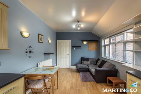 1 bedroom flat to rent - Photo 2