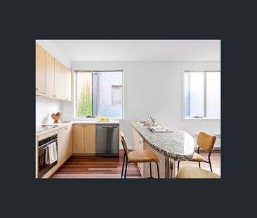 Contemporary Urban Living - Photo 3