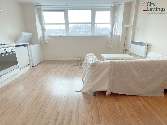 1 Bedroom Studio - Photo 1