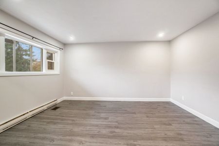 For Lease - 609 Malartic Avenue Unit# 1, Overbrook - Castleheights and Area, Ontario - Photo 4