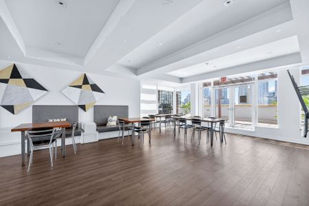 For Lease - 230 King Street Unit# 1824, Toronto, Ontario - Photo 3