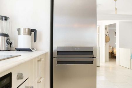 3 bedroom luxury Townhouse for rent in San Pedro de Alcántara, Andalusia - Photo 2