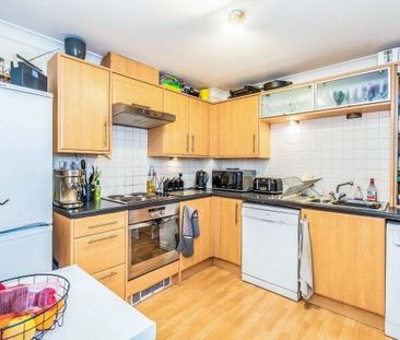 The Dell, Central - Photo 4