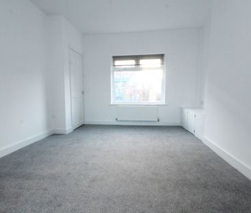 Castle Hill Road, Wigan - Photo 4
